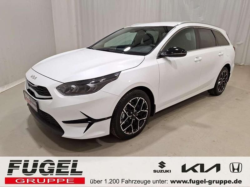 Deluxeweiß Neu 2024 Kia Ceed Sportswagon Kombi | 24.969 € (Fairer Preis) - Bild 1/4