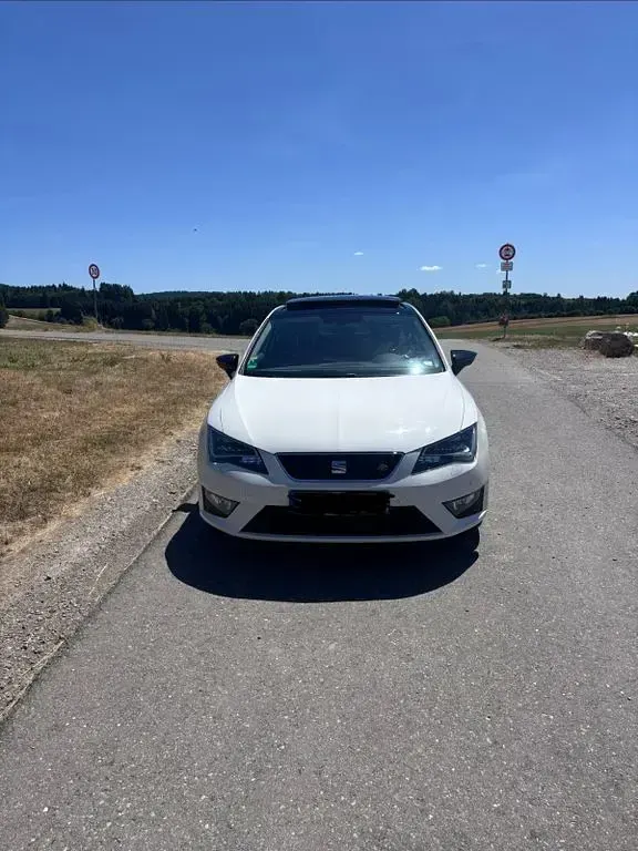 Gebraucht Seat Leon SC FR 150 PS (110 kW) 2016 Weiß Kleinwagen