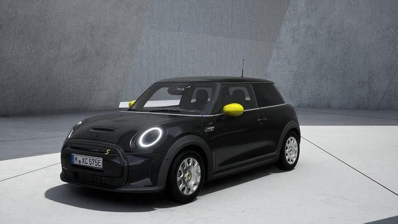 Gebraucht Mini Cooper SE 135 kW (184 PS) 2021 Schwarz Kleinwagen
