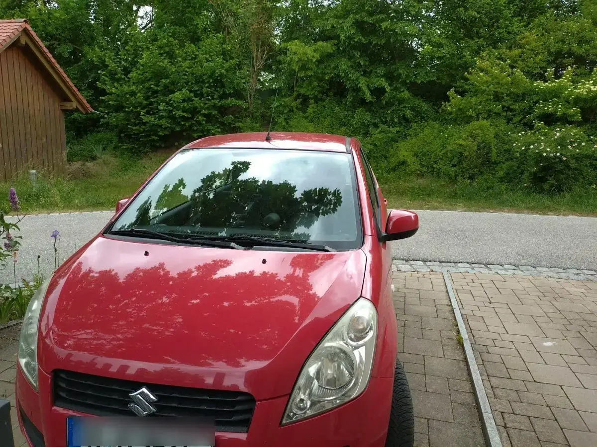 Gebraucht Suzuki Splash Club 65 PS (47 kW) 2009 Rot Kleinwagen