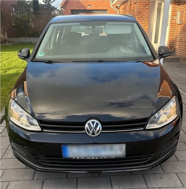 Gebraucht VW Golf VII 110 PS (80 kW) 2016 Schwarz Limousine