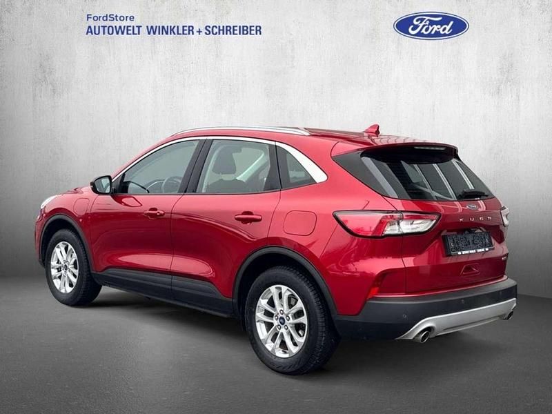 Gebraucht Ford Kuga Titanium 224 PS (164 kW) 2021 Rot SUV