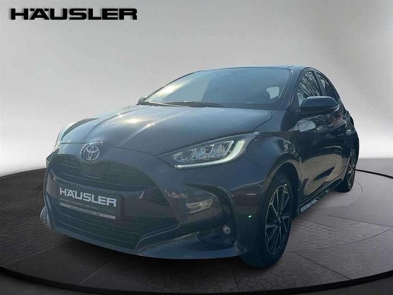 Gebraucht Toyota Yaris 116 PS (85 kW) 2025 Grey metallic Kleinwagen