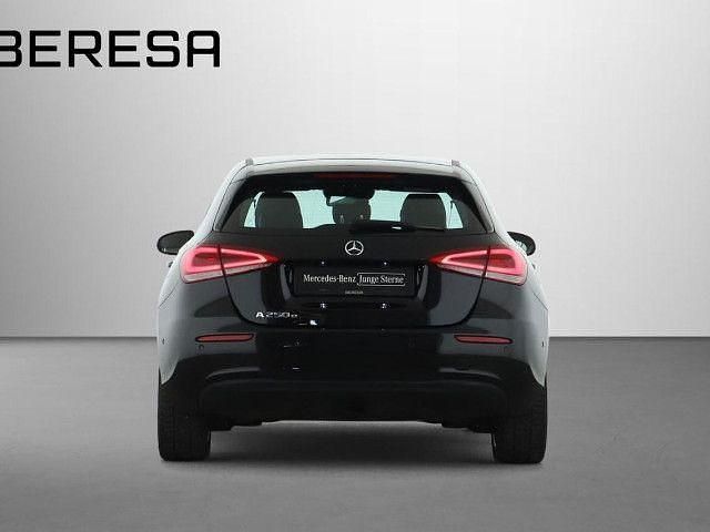 Gebraucht Mercedes A250 Style 218 PS (160 kW) 2020 Schwarz Limousine