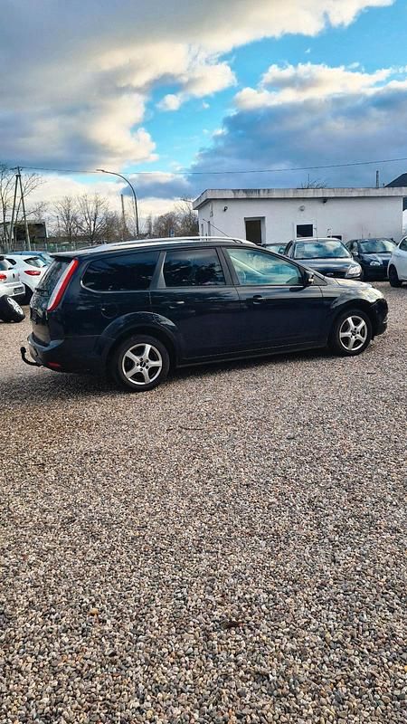 Gebraucht Ford Focus 115 PS (84 kW) 2009 Schwarz Kombi