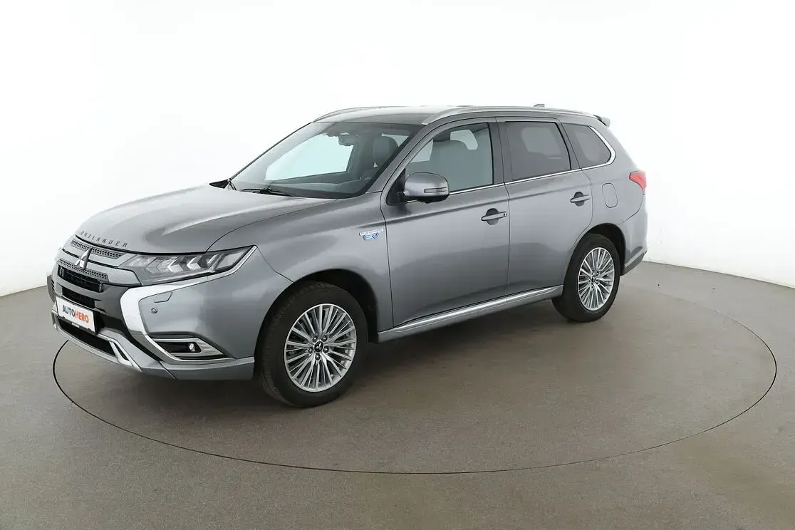 Gebraucht Mitsubishi Outlander P-HEV Plus 2020 SUV