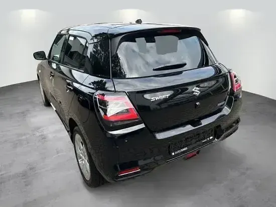 Neu Suzuki Swift Comfort 83 PS (61 kW) 2026 Super black pearl met. Kleinwagen
