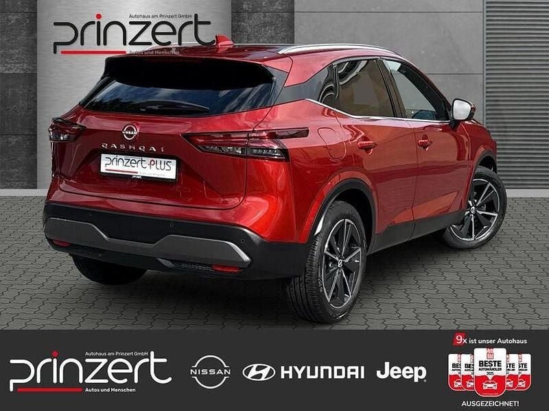 Gebraucht Nissan Qashqai Tekna 158 PS (116 kW) 2022 Fuji sunset red SUV
