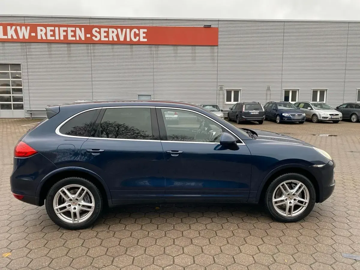 Gebraucht Porsche Cayenne 245 PS (180 kW) 2012 SUV