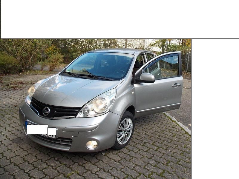 Silber Gebraucht 2011 Nissan Note Acenta Limousine | 3.888 € (Fairer Preis) - Bild 1/4