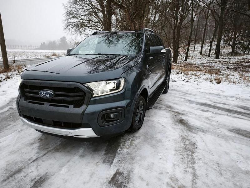 Gebraucht Ford Ranger 212 PS (155 kW) 2022 Schwarz Pickup