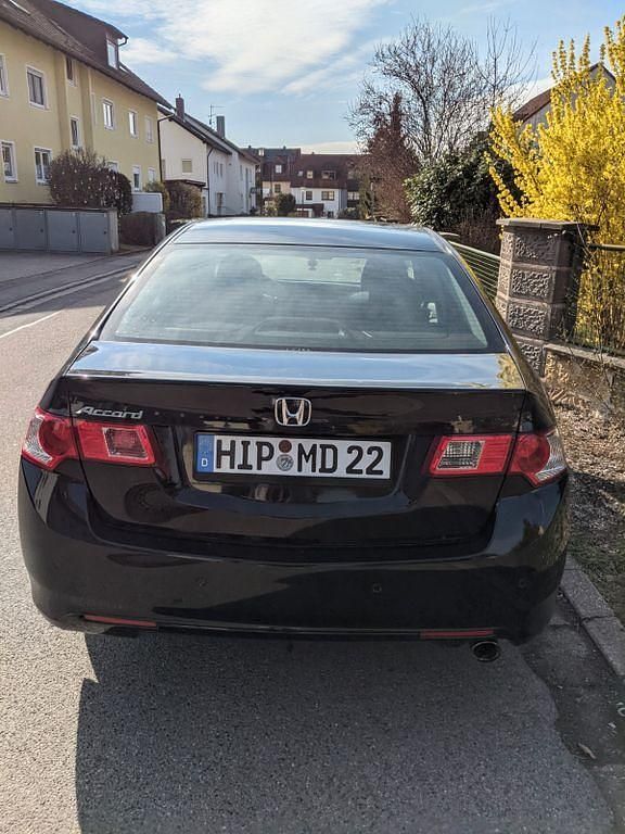 Gebraucht Honda Accord Executive 156 PS (114 kW) 2011 Schwarz Limousine