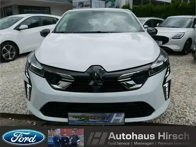 Gebraucht Mitsubishi Colt Invite 91 PS (66 kW) 2024 Arctic white Kleinwagen