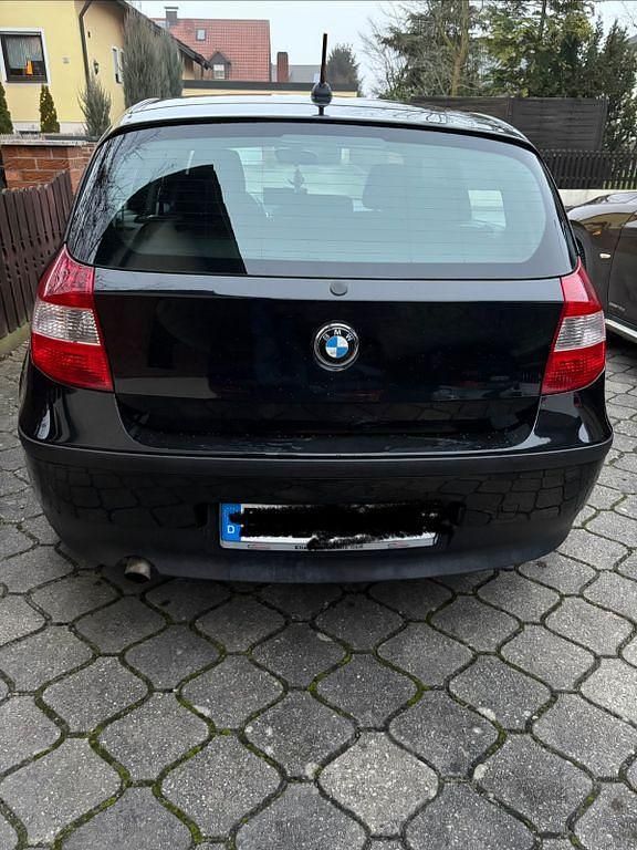 Gebraucht BMW 116 Performance 116 PS (85 kW) 2005 Schwarz Kleinwagen
