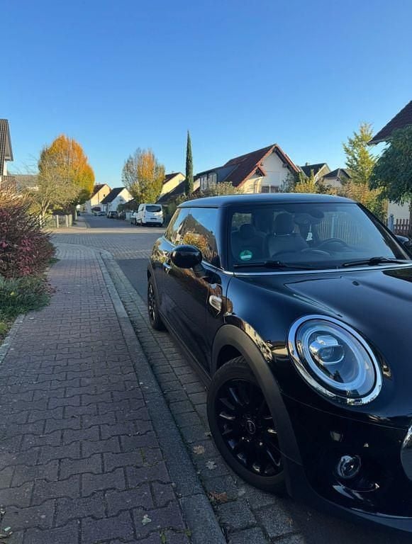 Gebraucht Mini ONE 102 PS (75 kW) 2020 Schwarz Kleinwagen