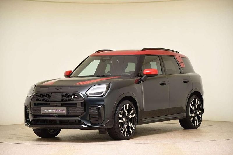 Legend grey Gebraucht 2024 Mini Countryman Essential SUV | 37.980 € - Bild 1/4