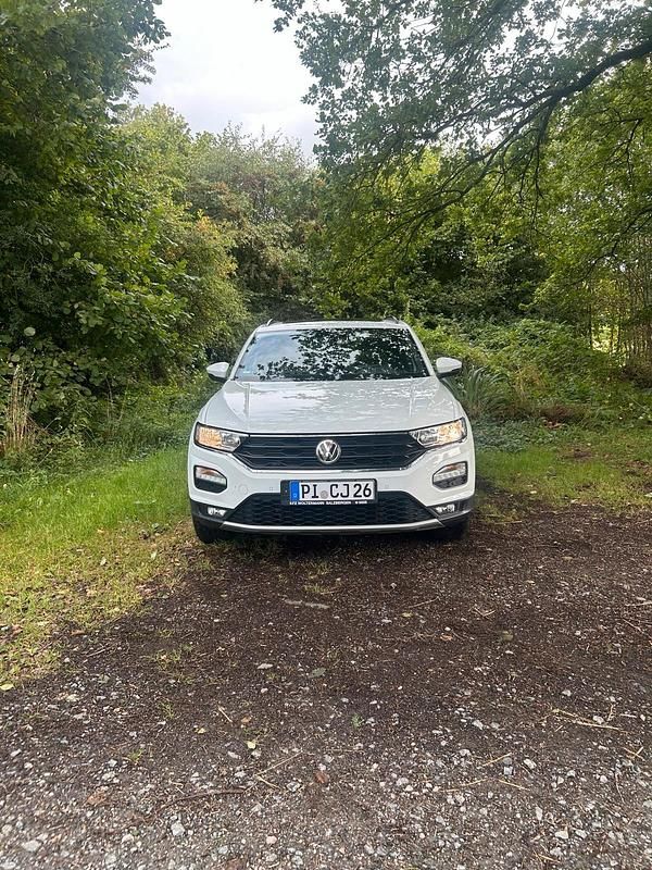 Weiß Gebraucht 2019 VW T-Roc Sport SUV | 20.500 € (Guter Preis) - Bild 1/4