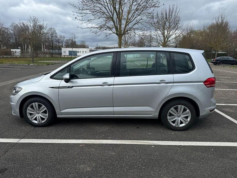 Gebraucht VW Touran R-line 110 PS (80 kW) 2017 Silber Van / Kleinbus