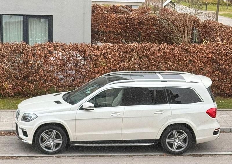 Gebraucht Mercedes GL500 AMG 435 PS (319 kW) 2013 Weiß SUV