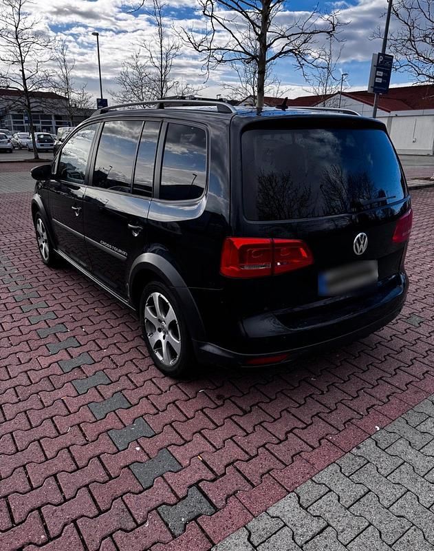 Gebraucht VW Touran Cross 150 PS (110 kW) 2011 Schwarz Van / Kleinbus