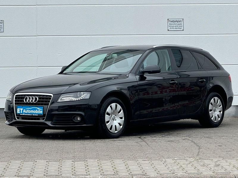 Usata Audi A4 120 CV (88 kW) 2012 Nero Station wagon