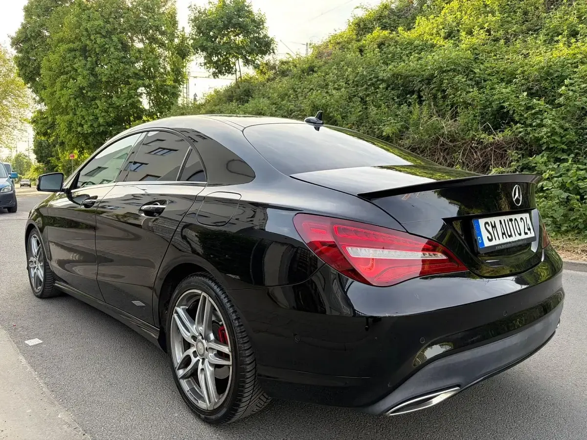 Gebraucht Mercedes CLA200 AMG line 136 PS (100 kW) 2017 Schwarz Coupé