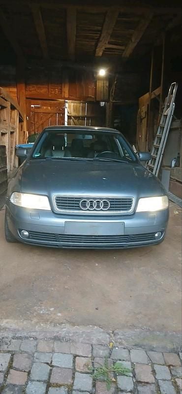 Gebraucht Audi A4 S-Line 193 PS (141 kW) 1999 Grau Kombi