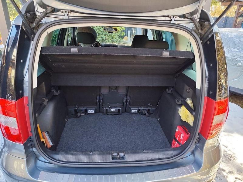 Gebraucht Skoda Yeti Plus Edition 105 PS (77 kW) 2013 Grau SUV