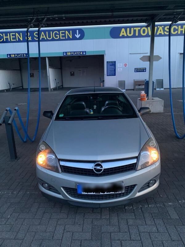 Gold Gebraucht 2007 Opel Astra Cabriolet Cabrio | 1.800 € (Superpreis) - Bild 1/4