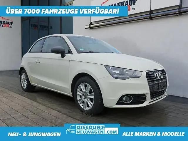 Weiß Gebraucht 2013 Audi A1 Attraction Kleinwagen | 8.480 € (Fairer Preis) - Bild 1/4