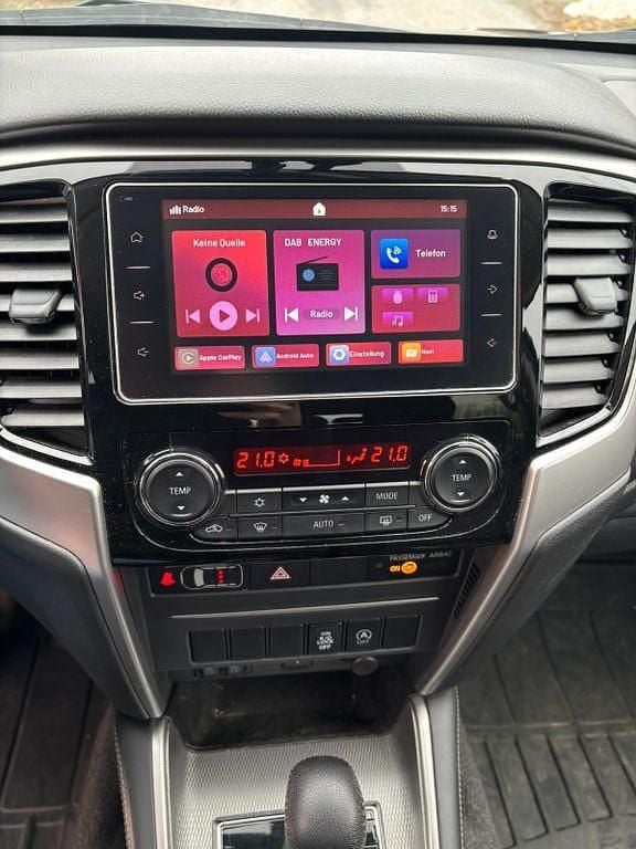 Gebraucht Mitsubishi L200 Select 150 PS (110 kW) 2021 Schwarz Abholung