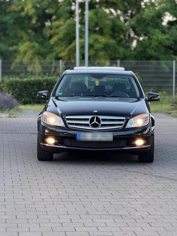Gebraucht Mercedes C280 231 PS (169 kW) 2009 Schwarz Limousine