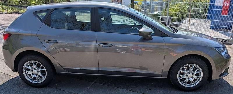 Gebraucht Seat Leon 110 PS (80 kW) 2015 Grau Limousine