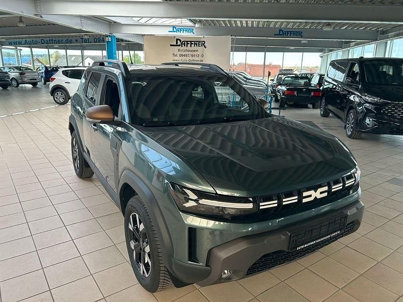 Gebraucht Dacia Duster 131 PS (96 kW) 2025 Grün SUV