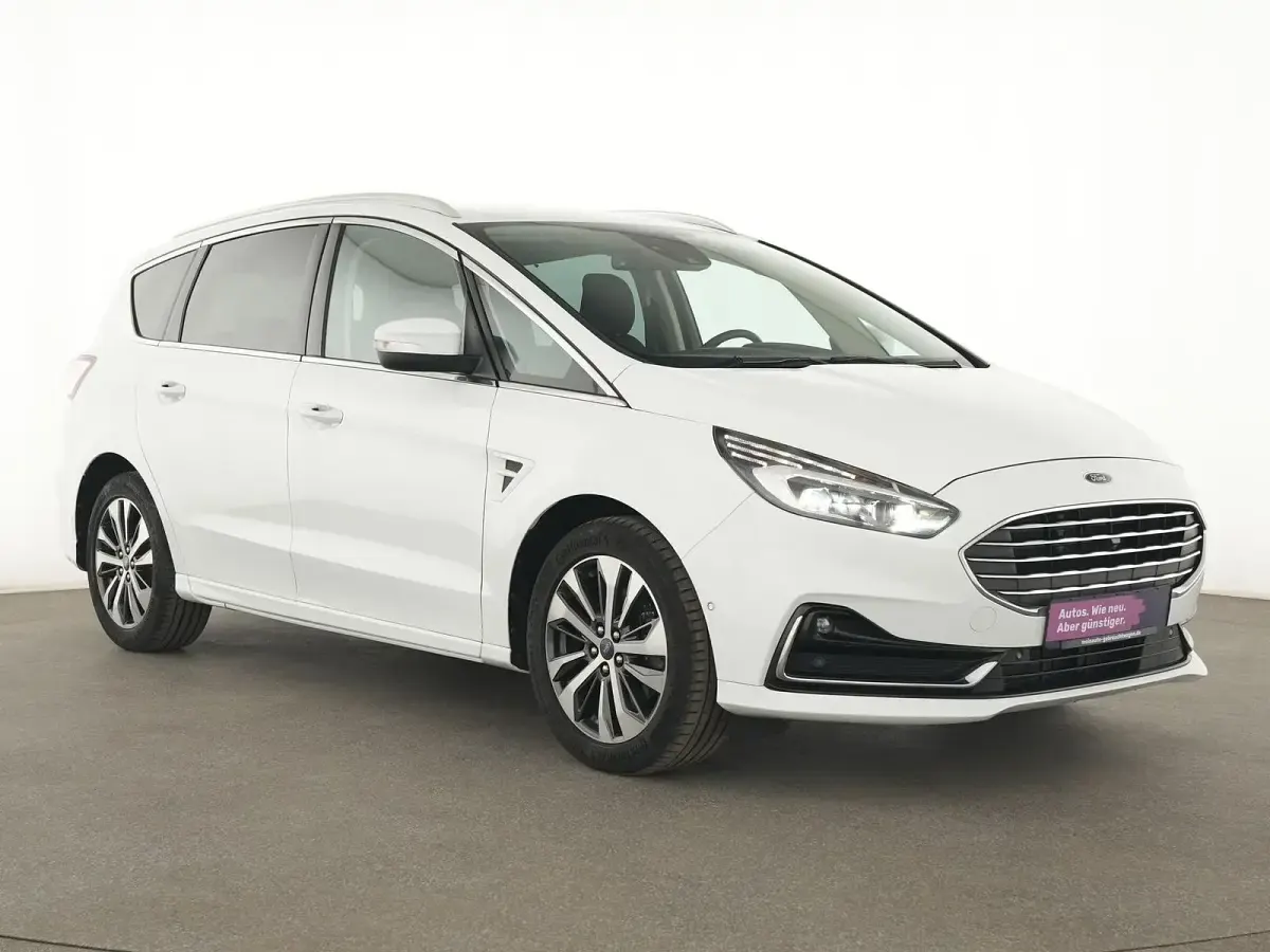 Gebraucht Ford S-MAX Titanium 150 PS (110 kW) 2022 Frost weiss Van / Kleinbus