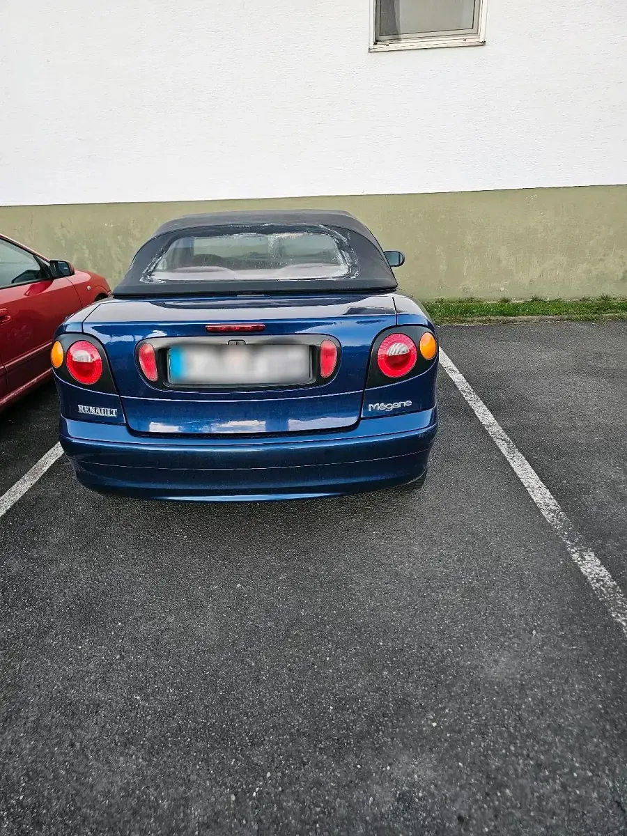Gebraucht Renault Mégane Cabriolet 75 PS (55 kW) 1999 Blau Cabrio