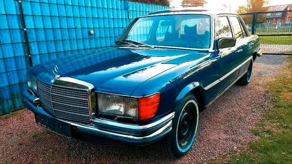 Gebraucht Mercedes S280 156 PS (114 kW) 1979 Blau Limousine