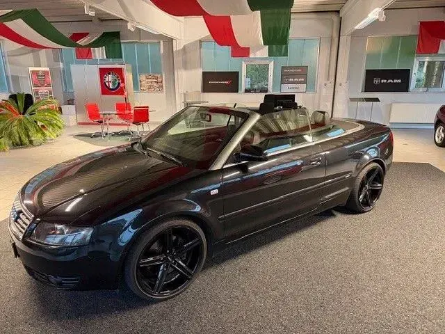 Gebraucht Audi A4 Cabriolet 170 PS (125 kW) 2003 Schwarz Cabrio