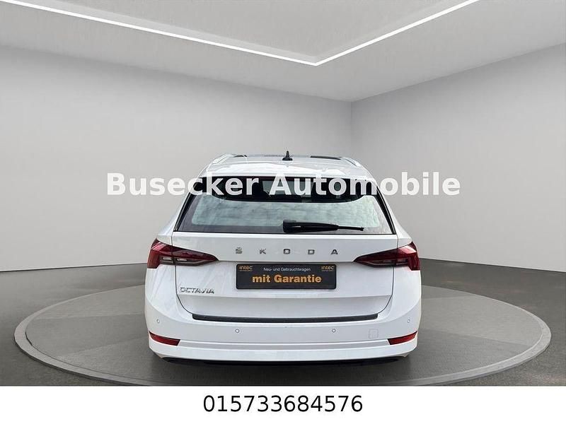 Gebraucht Skoda Octavia 150 PS (110 kW) 2021 Weiß Limousine