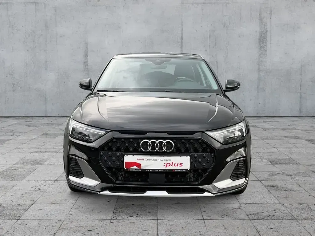 Gebraucht Audi A1 Ambiente 110 PS (80 kW) 2023 Schwarz SUV