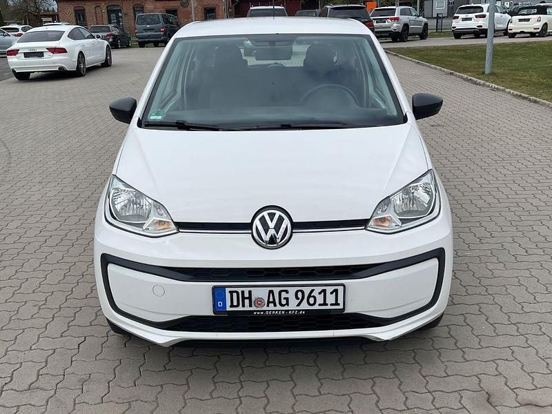 Gebraucht VW up! take up! 60 PS (44 kW) 2017 Weiß Kleinwagen