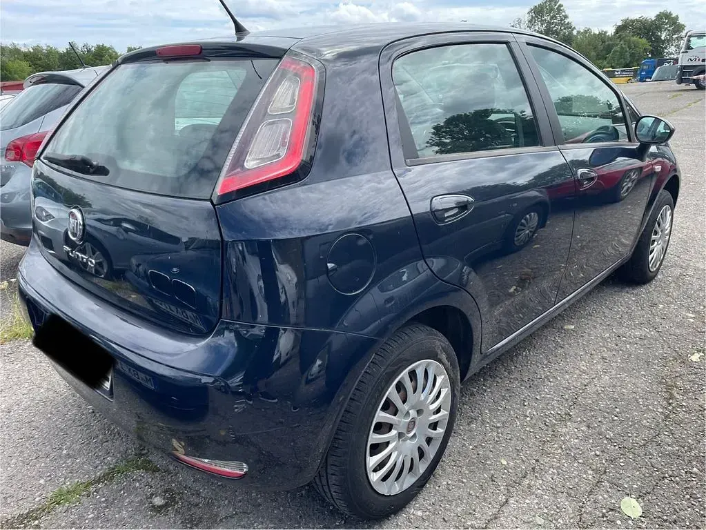 Gebraucht Fiat Punto Pop 69 PS (50 kW) 2012 Blau Kleinwagen