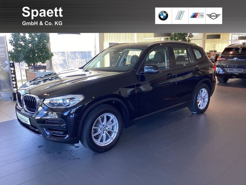 Saphirschwarz Gebraucht 2021 BMW X3 Advantage SUV | 33.485 € (Teuer) - Bild 1/4