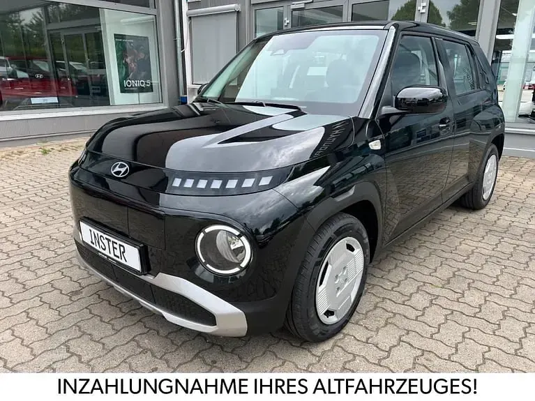 Neu Hyundai Inster 71 kW (97 PS) 2026 Schwarz Kleinwagen