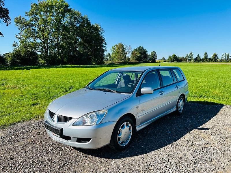 Silber Gebraucht 2004 Mitsubishi Lancer Kombi | 2.250 € (Fairer Preis) - Bild 1/4