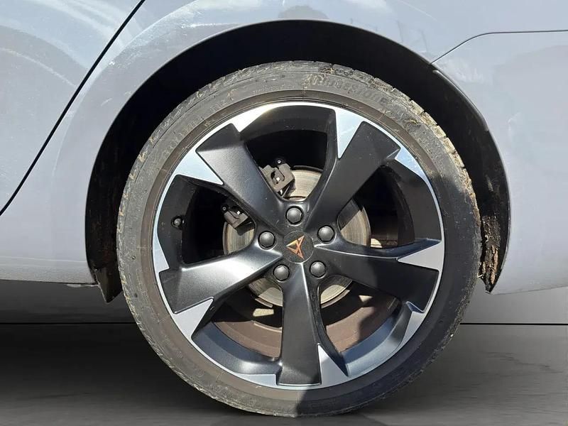 Usata Cupra Leon 110 CV (80 kW) 2023 Grigio Station wagon