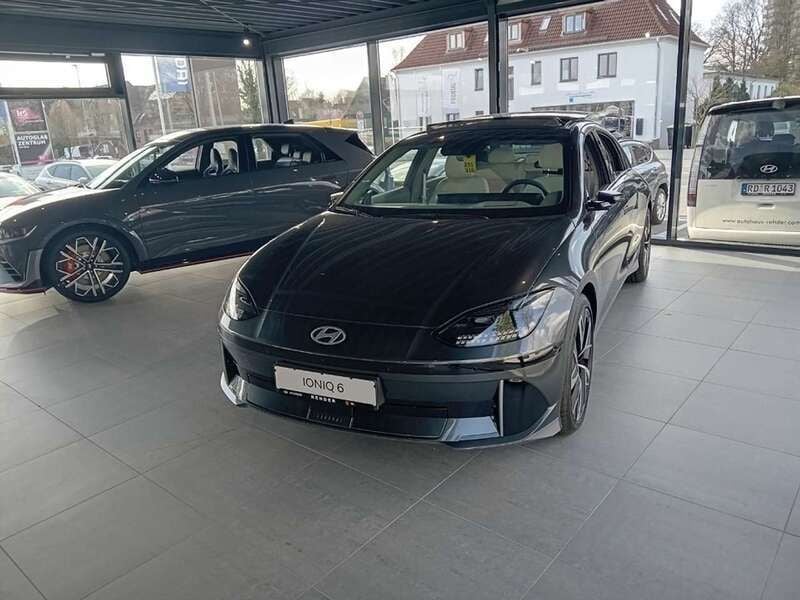 Nocturne gray metallic Gebraucht 2023 Hyundai Ioniq 6 Limousine | 42.900 € (Guter Preis) - Bild 1/4