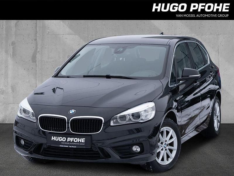 Gebraucht BMW 220 Active Tourer Advantage 192 PS (141 kW) 2016 Schwarz Van / Kleinbus