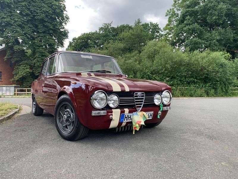 Gebraucht 1972 Alfa Romeo Giulia Limousine | 17.500 € - Bild 1/4