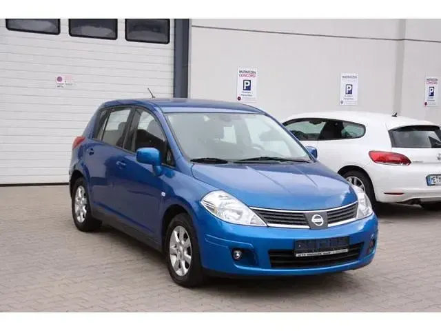 Gebraucht Nissan Tiida Acenta 110 PS (80 kW) 2008 Blau Limousine